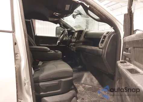 2024 Ram 2500 Tradesman 4X4 6'4 Box from USA, damaged, VIN 3C6UR5CJ5RG226088